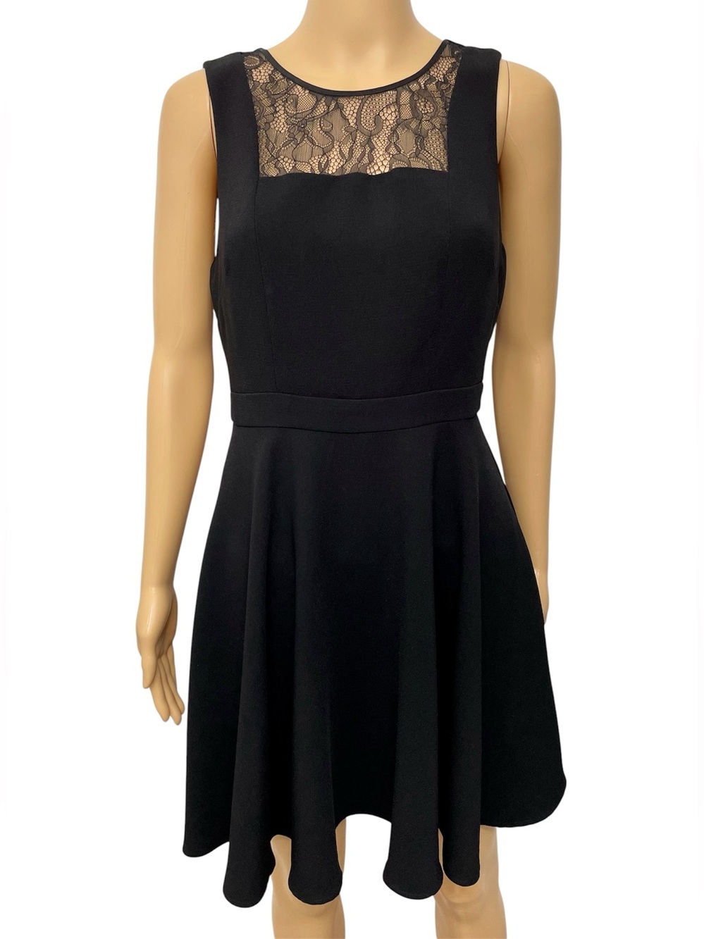 BCBGeneration Fit-and-Flare sleeveless Lace Yoke Black Mini Dress size 6